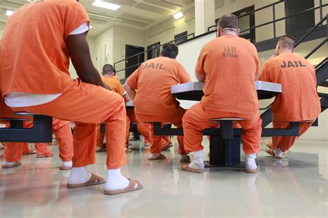 Inmate In.